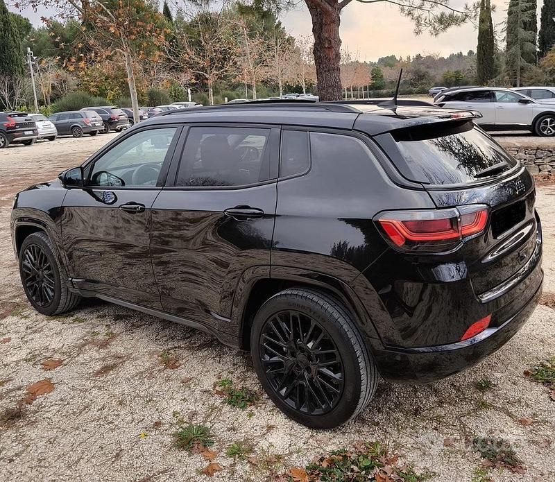 Usata Jeep Compass 131 CV (96 kW) 2023 Nero SUV