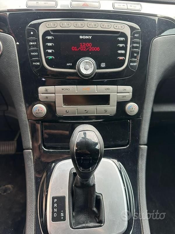 Usata Ford S-MAX S 2010 Nero Monovolume