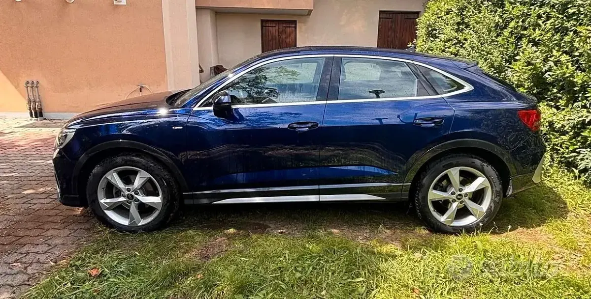 Usata Audi Q3 Business Plus 150 CV (110 kW) 2022 Blu SUV