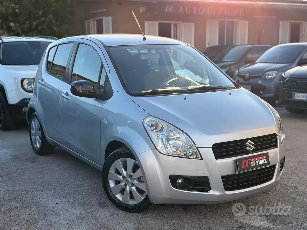 Usata Suzuki Splash 65 CV (47 kW) 2009 Grigio Utilitaria