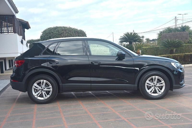 Usata Audi Q3 Business 150 CV (110 kW) 2022 Nero SUV