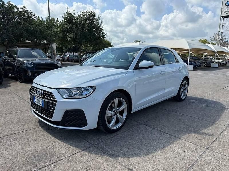 Usata Audi A1 Sportback Admired 110 CV (80 kW) 2022 Bianco Utilitaria