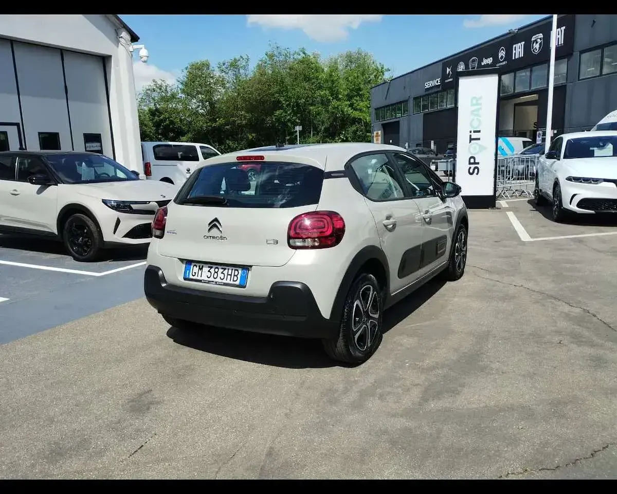Usata Citroën C3 PureTech 83 CV (61 kW) 2023 Sabbia Utilitaria
