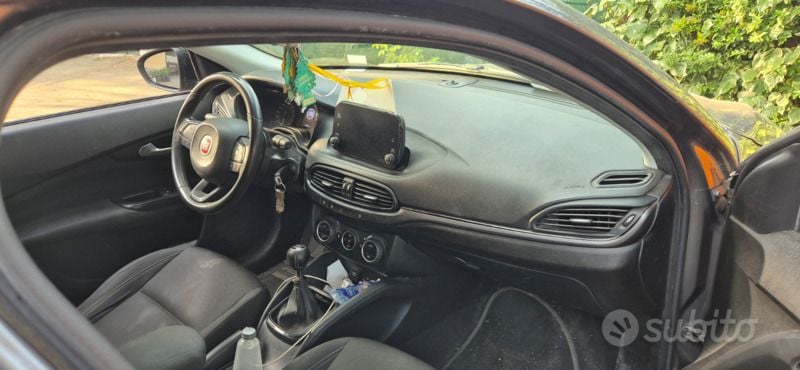 Usata Fiat Tipo S 95 CV (69 kW) 2019 Grigio Berlina