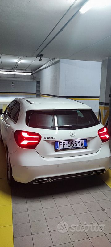 Usata Mercedes A180 109 CV (80 kW) 2016 Bianco Berlina