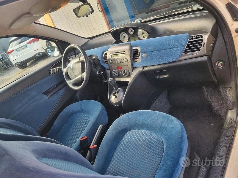 Usata Lancia Ypsilon 2005 Bianco Utilitaria