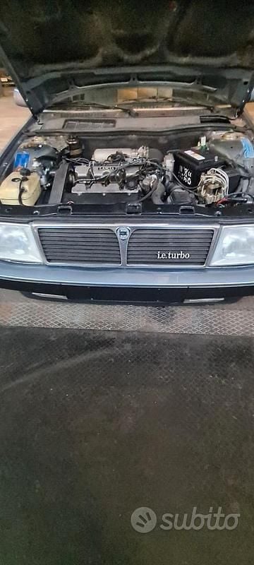 Usata Lancia Thema 166 CV (122 kW) 1987 Blu/azzurro Berlina