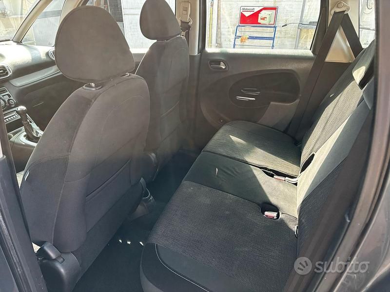 Usata Citroën C3 Picasso Attraction 92 CV (67 kW) 2012 Grigio Monovolume