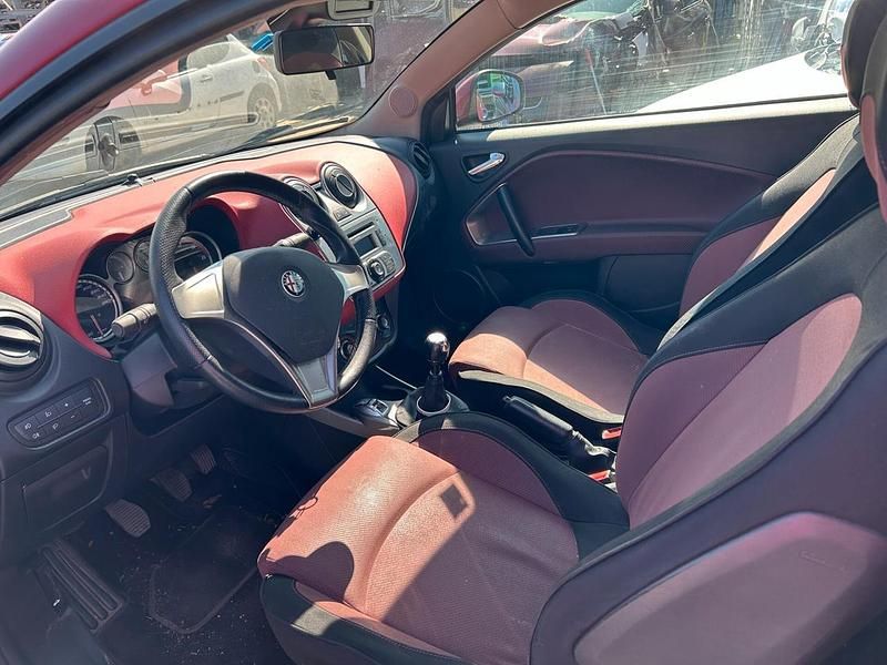 Usata Alfa Romeo MiTo Distinctive 119 CV (87 kW) 2009 Rosso Utilitaria