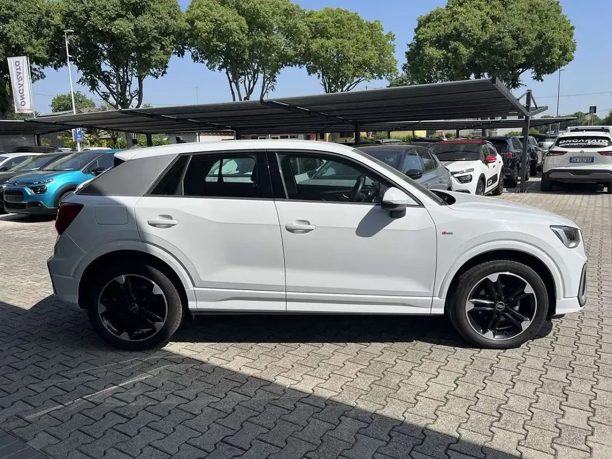 Usata Audi Q2 S-Line 116 CV (85 kW) 2025 Other SUV