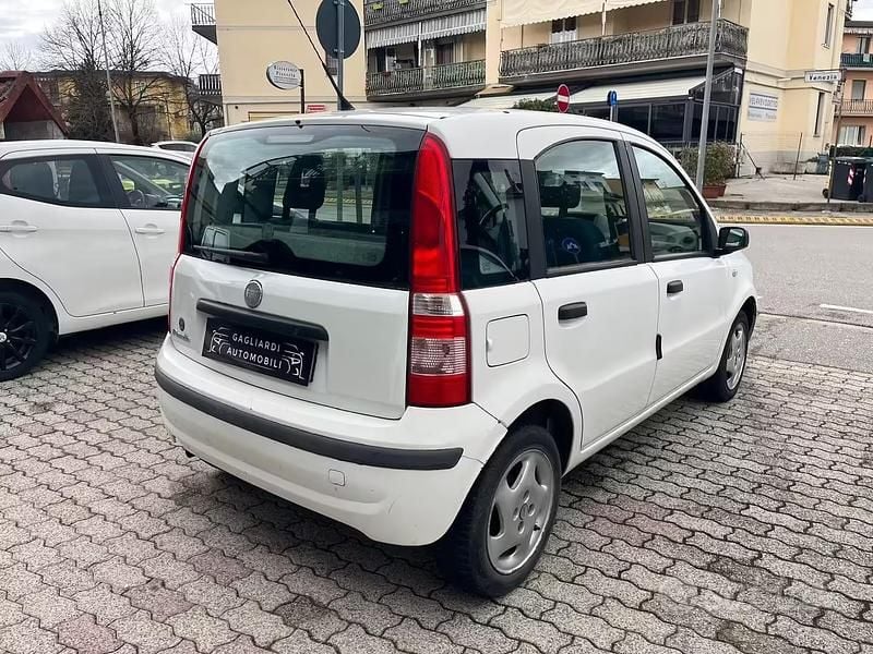 Usata Fiat Panda Active 54 CV (39 kW) 2006 Bianco Utilitaria