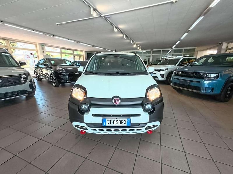 Usata Fiat Panda Cross Cross 69 CV (50 kW) 2024 Bianco Utilitaria