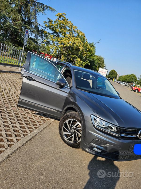 Usata VW Tiguan 180 CV (132 kW) 2018 Grigio SUV