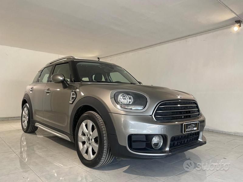 Marrone Usata 2017 Mini Cooper D Countryman SUV | 19.990 € (Buon prezzo) - Immagine 1/4