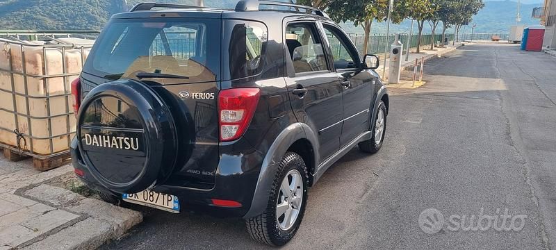 Usata Daihatsu Terios 105 CV (77 kW) 2007 Nero SUV