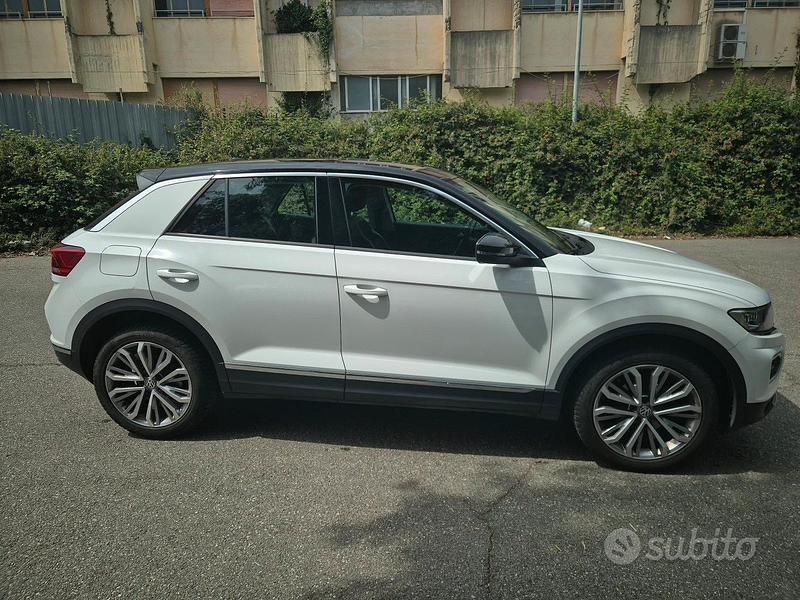 Usata VW T-Roc Advance 150 CV (110 kW) 2019 Bianco SUV