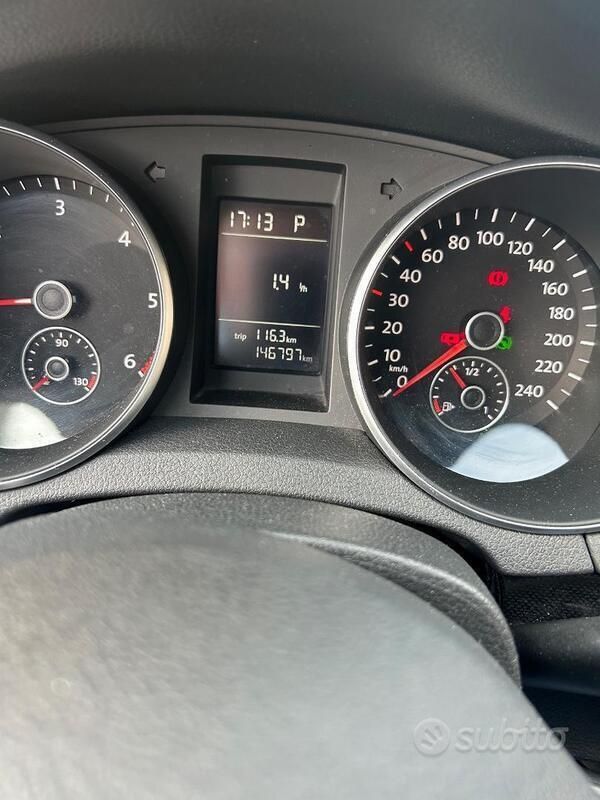 Usata VW Golf VI 105 CV (77 kW) 2010 Nero Utilitaria