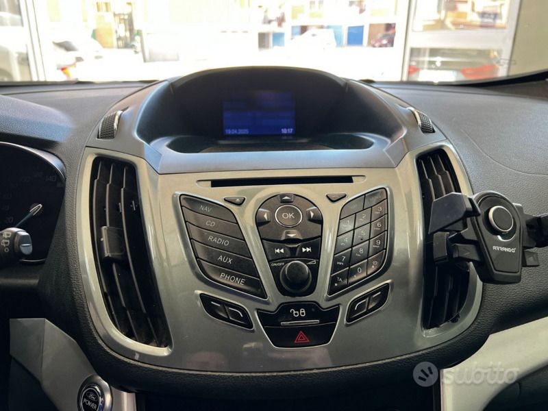 Usata Ford C-MAX 105 CV (77 kW) 2012 Grigio Monovolume
