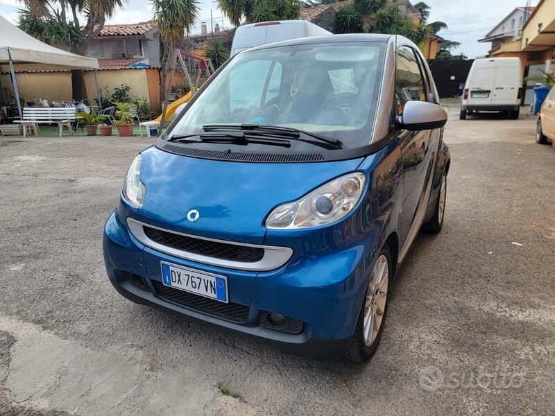 Usata Smart ForTwo Coupé 71 CV (52 kW) 2009 Blu Coupé