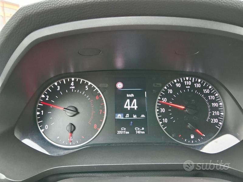 Usata Renault Captur 90 CV (66 kW) 2022 Nero SUV