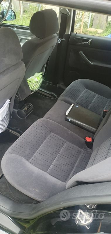 Usata VW Golf IV 75 CV (55 kW) 1998 Berlina