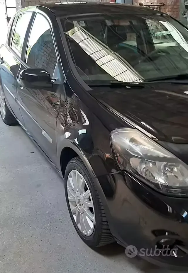 Usata Renault Clio 58 CV (42 kW) 2009 Nero Utilitaria