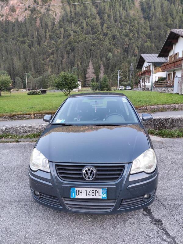 Usato 2007 VW Polo 1.2 Benzin 64 CV (2.200 €)