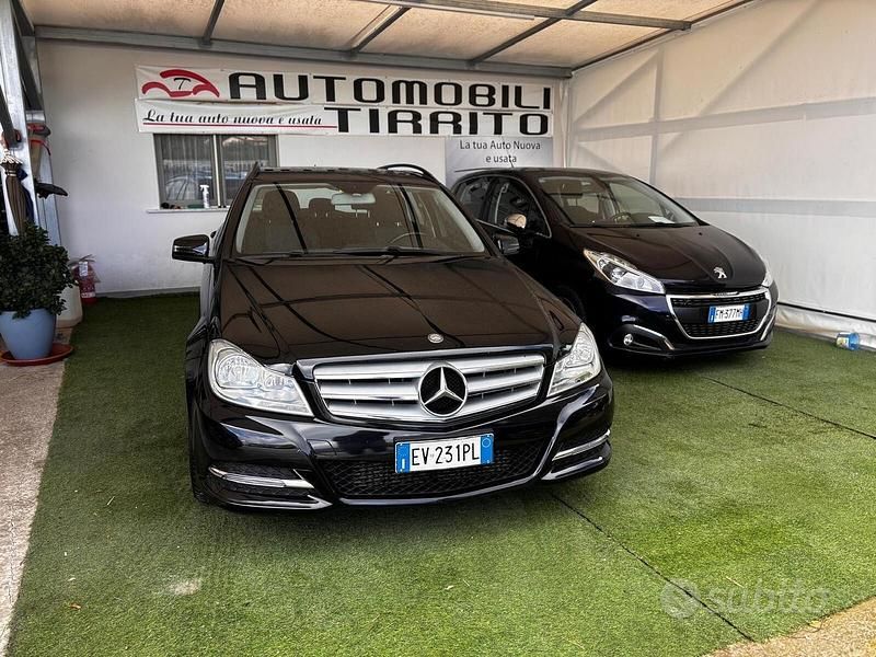Nero Usata 2014 Mercedes C180 Station wagon | 7490 € (Ottimo prezzo) - Immagine 1/4