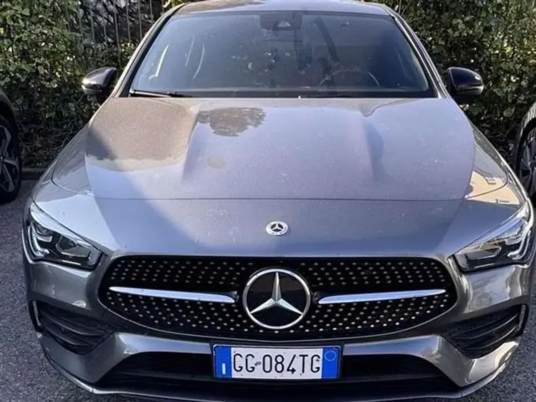 Usata Mercedes CLA250e Premium 160 CV (117 kW) 2021 Grigio Coupé