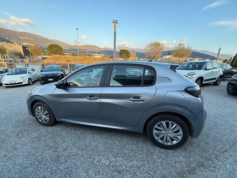 Usata Peugeot 208 102 CV (75 kW) 2022 Argento Utilitaria