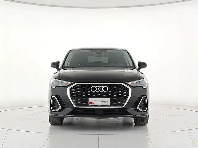 Usata Audi Q3 Sportback S-Line 150 CV (110 kW) 2022 Nero SUV