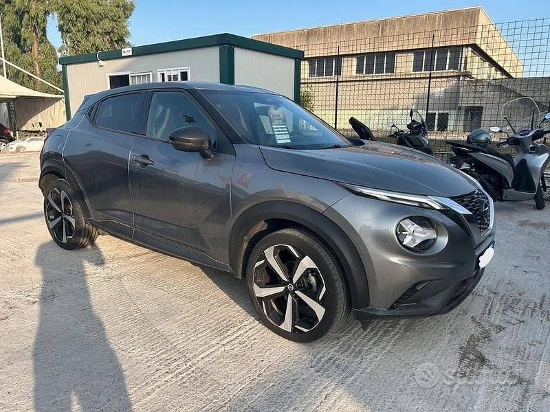 Usata Nissan Juke Tekna 114 CV (83 kW) 2021 Grigio SUV