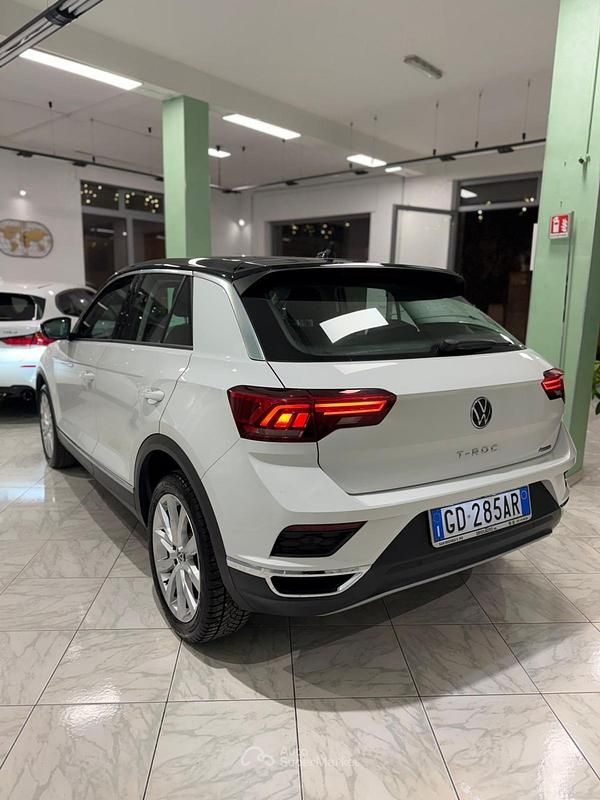Usata VW T-Roc 150 CV (110 kW) 2020 Bianco SUV