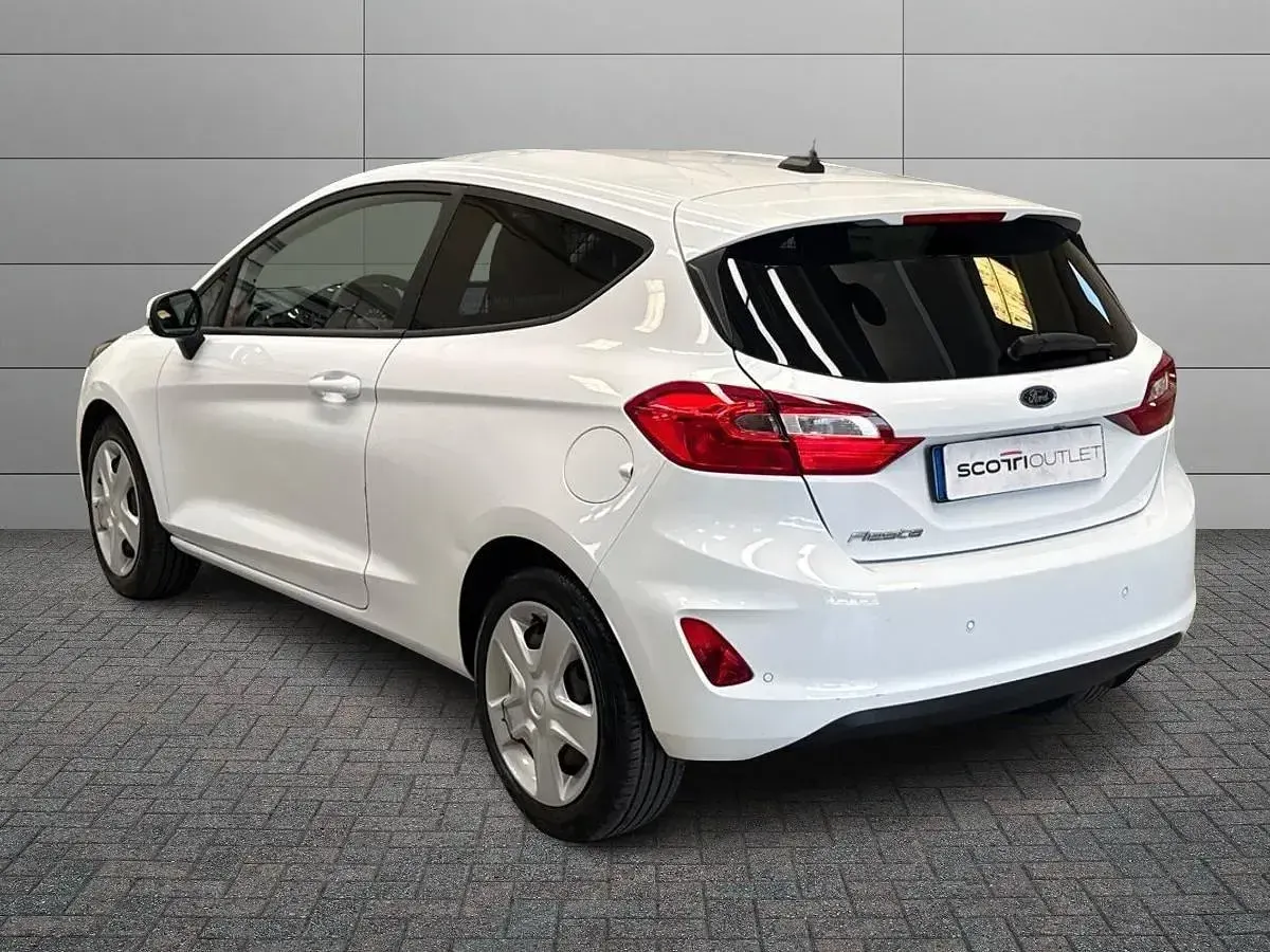 Usata Ford Fiesta Trend 75 CV (55 kW) 2021 Bianco Utilitaria