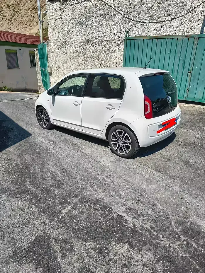 Usata VW up! 75 CV (55 kW) 2013 Bianco Utilitaria
