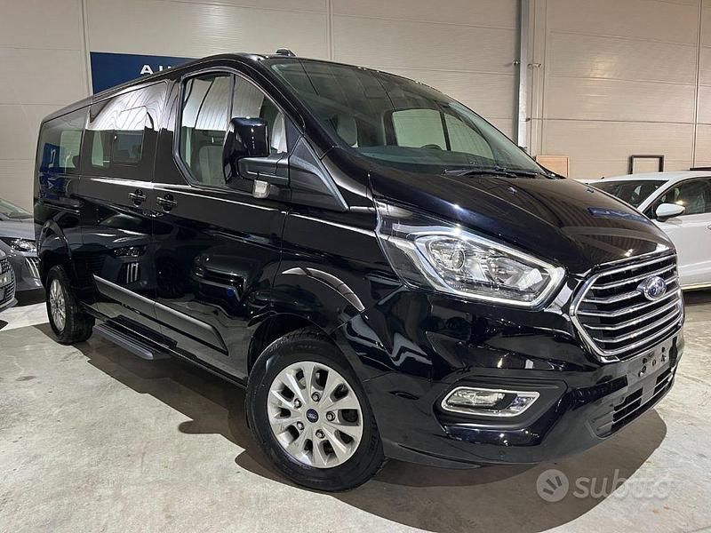 Occasion Ford Tourneo Titanium 150 ch (110 kW) 2023 Noir Monospace