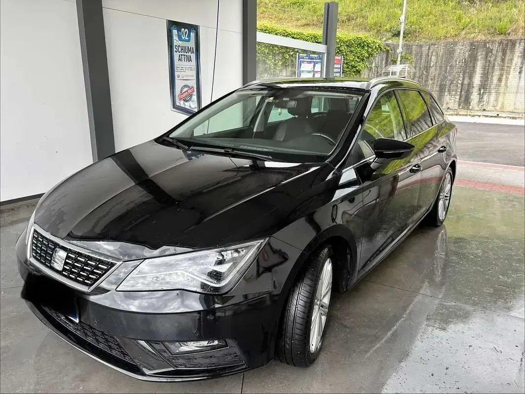 Usata Seat Leon ST XCELLENCE 131 CV (96 kW) 2020 Station wagon