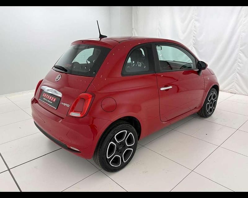 Usata Fiat 500 69 CV (50 kW) 2022 Rosso pastello Berlina