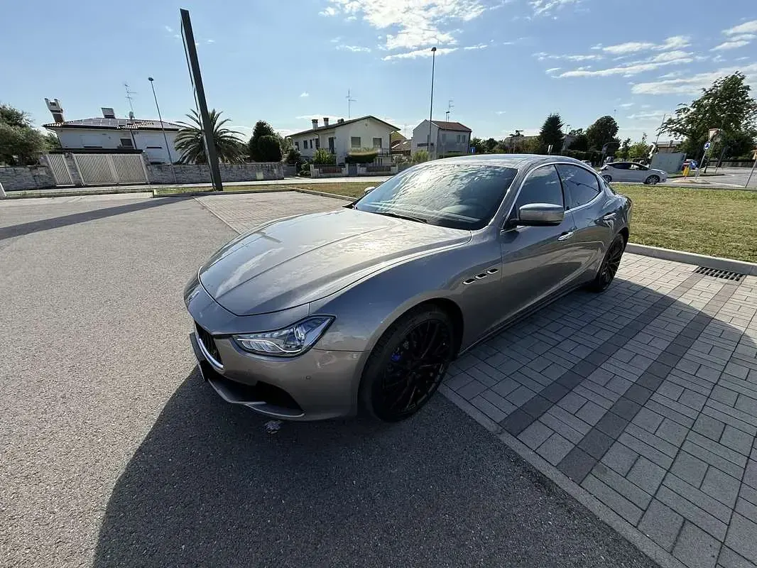 Usata Maserati Ghibli 250 CV (183 kW) 2016 Berlina