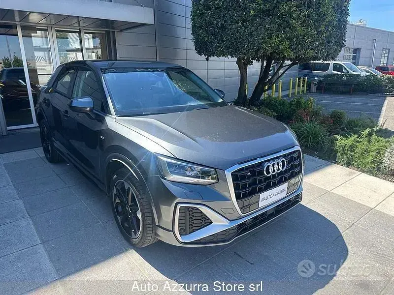 Usata Audi Q2 S-Line 116 CV (85 kW) 2025 Grigio SUV