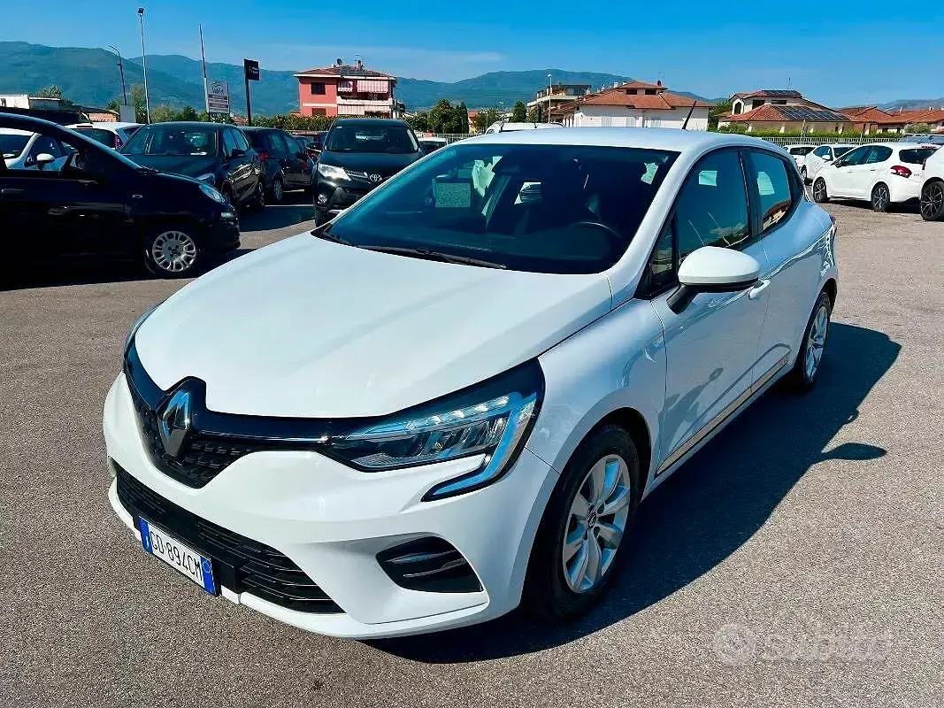 Usata Renault Clio V SE 75 CV (55 kW) 2020 Bianco Berlina