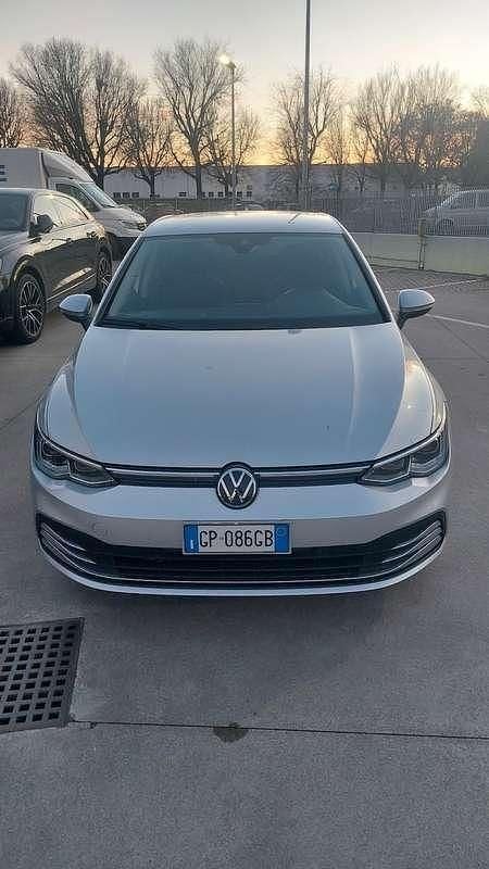 Usata VW Golf VIII Style 116 CV (85 kW) 2023 Berlina