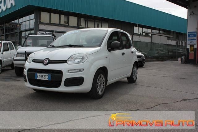 Usata Fiat Panda Easy 69 CV (50 kW) 2015 Bianco Utilitaria