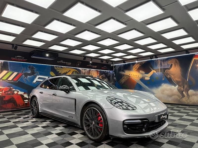 Usata Porsche Panamera Sport Turismo 480 CV (353 kW) 2020 Grigio Station wagon