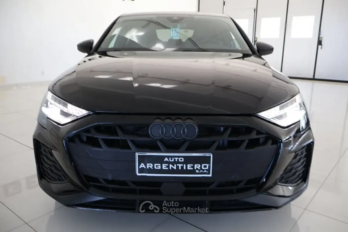 Gebraucht Audi A3 S-Line 150 PS (110 kW) 2025 Orange Limousine