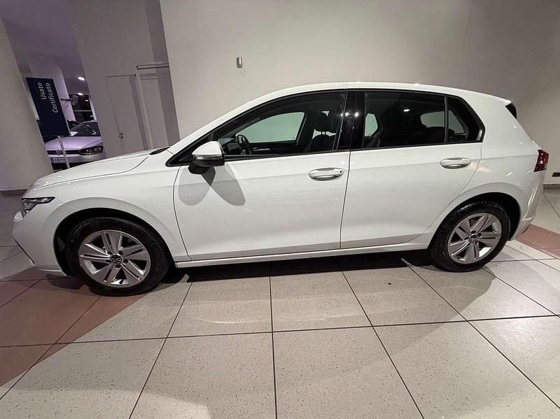 Usata VW Golf VIII Life 116 CV (85 kW) 2023 Other Utilitaria