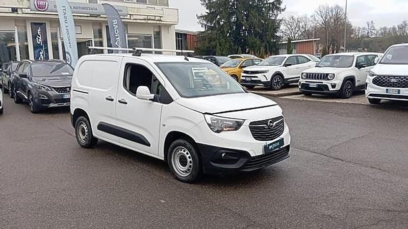 Usata Opel Combo Edition 102 CV (75 kW) 2020 Bianco Monovolume