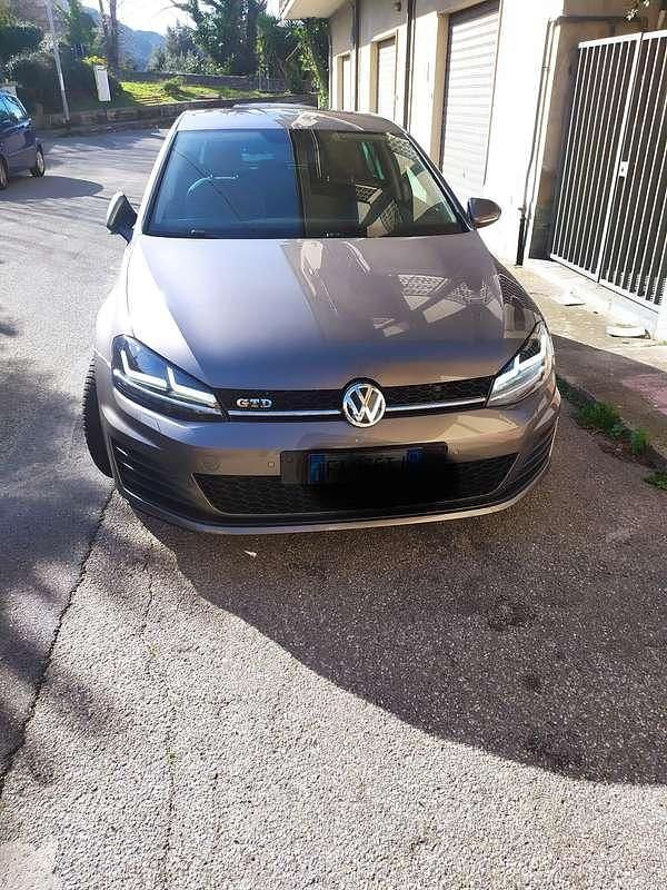 Usata VW Golf VII 110 CV (80 kW) 2015 Berlina