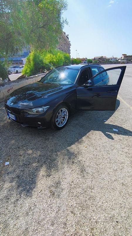 Usata BMW 316 116 CV (85 kW) 2013 Blu Station wagon