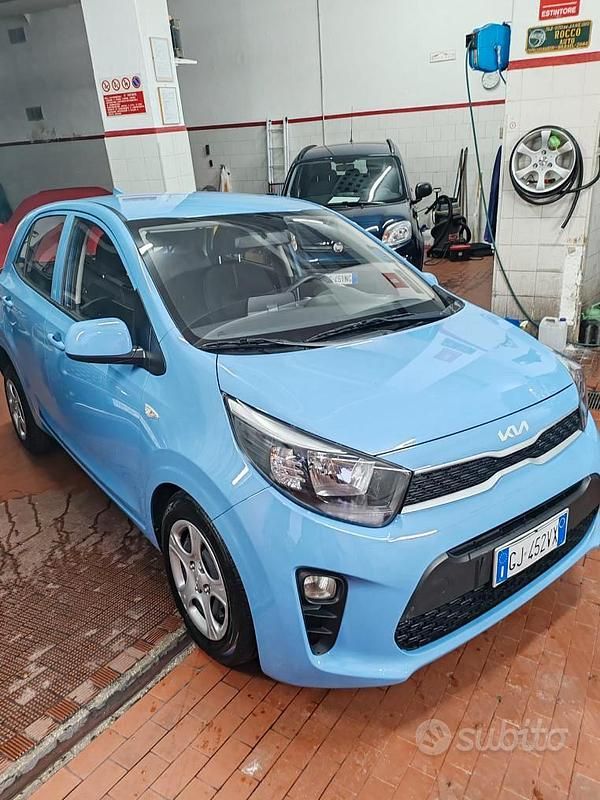 Usata Kia Picanto Comfort 67 CV (49 kW) 2022 Bluazzurro Utilitaria